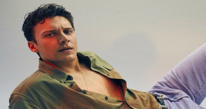  Bolu,  pop şarkıcısı Edis Görgülü’yü en çok arayan iller arasında yer aldı. 