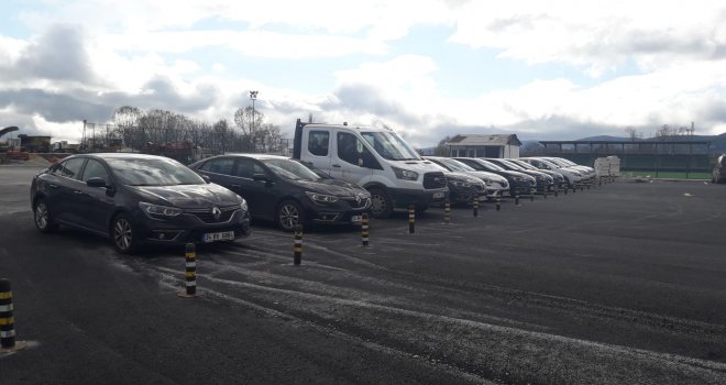 15 adet kiralık araç geri gönderildi