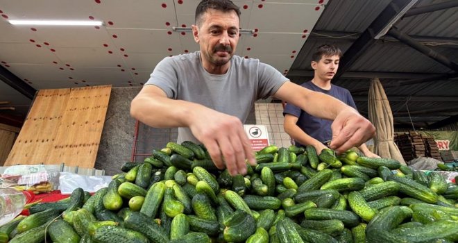 ‘2 saat uykuyla sabah 8'de buraya geliyorum’