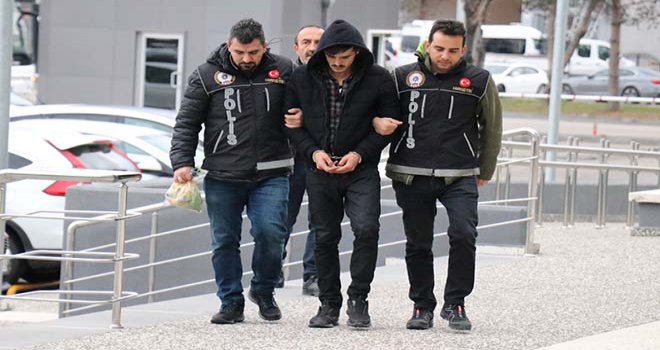 27 yaşındaki uyuşturucu taşıyıcısı adliyeye sevk edildi 
