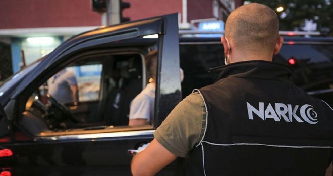 32 ilde zehir tacirlerine darbe: 125 zehir taciri ve sokak satıcısı yakalandı