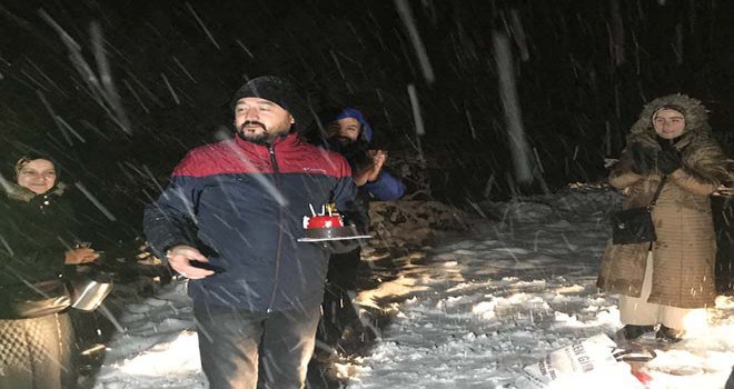 39. Yaşına lapa lapa kar altında girdi