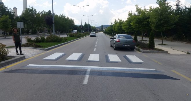 3D Yaya geçidi uygulaması başladı