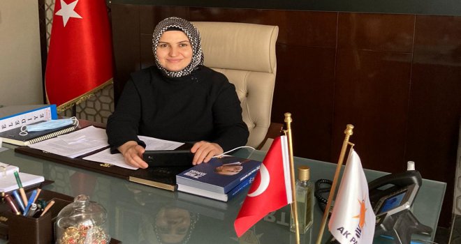 AK PARTİ BOLU İL İNSAN HAKLARI BAŞKANI EMİNE ERDAL: ‘GÖÇÜN SORUMLUSU SIĞINMACILAR DEĞİL SAVAŞI VE KAOSU BESLEYENLERDİR’