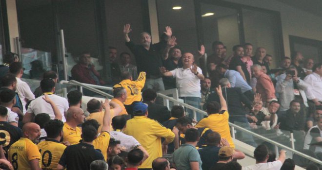 Ankaragücü – Beypiliç Boluspor maçında tribünler karıştı