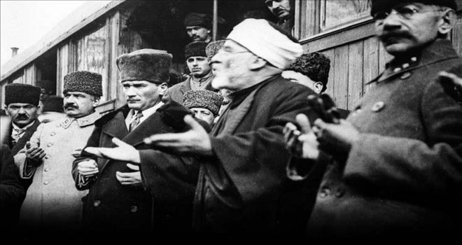 ATATÜRK’ÜN EBEDİYETE İNTİKALİ DOLAYISIYLA MEVLİD’İ ŞERİF