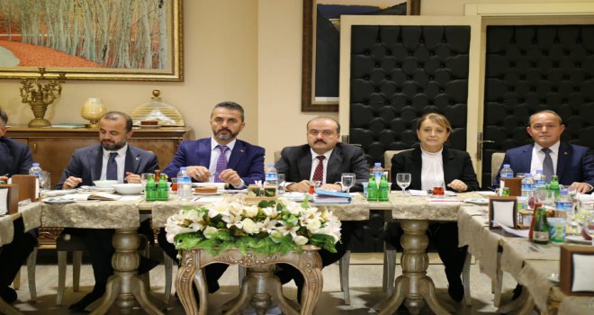 Başkan Doğanay; 'AK Parti’deki birliktelik, Bolu’ya hizmet olarak yansıyacak'