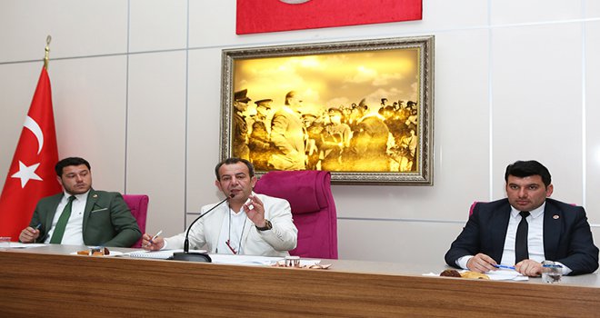 Başkan Özcan: ‘Üç simge ismin adını yaşatmak istiyoruz’