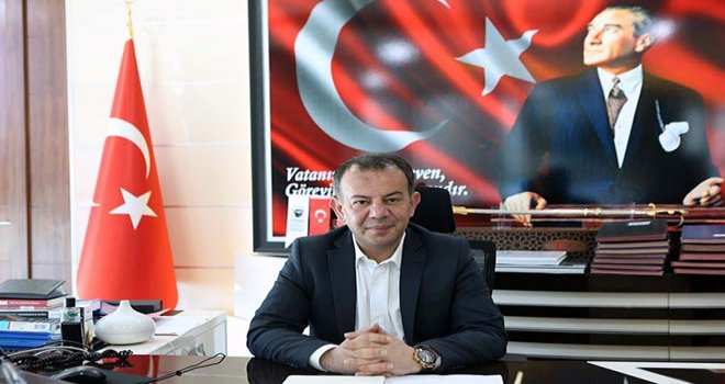 Başkan Özcan; ‘Zaferimizin 100’üncü yılı kutlu olsun’