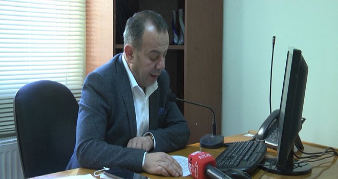 Başkan Özcan’dan anonslu bayram kutlaması