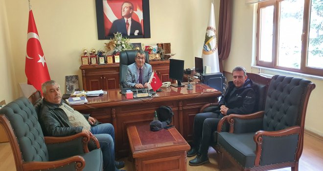 Başkan Türkoğlu Kıbrıscık Belediyesini  ziyaret etti