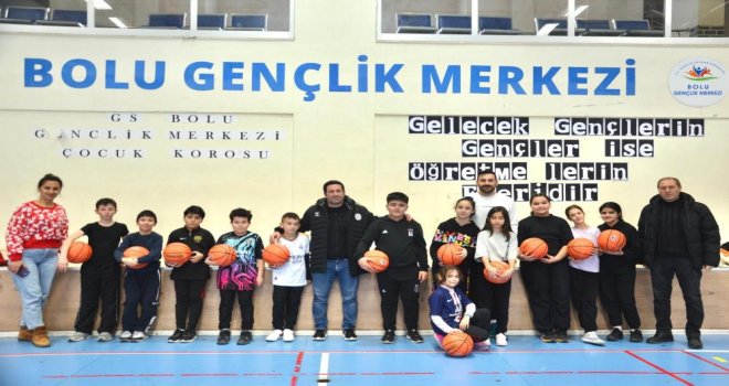 'Biz Bir Takımız' Projesi öğrencilerine moral ziyareti