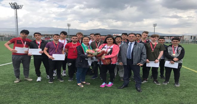 BOLU ÖZEL ÇAMKENT ANADOLU LİSESİNDEN BİR BAŞARI DESTANI DAHA                                                                                                           