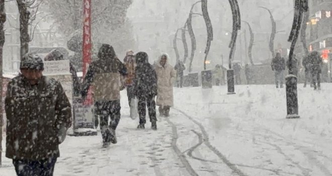 Bolu Valiliğinden 'yoğun kar' uyarısı: 20 santimi aşacak