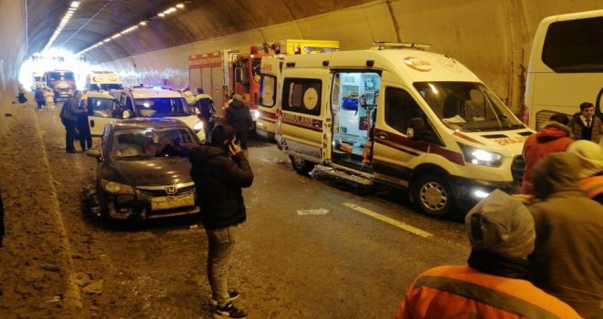 Bolu Valisi Ahmet Ümit: '30 civarında yaralımız var'