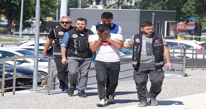 Bolu’da, 1 kilo 436 gram esrar ele geçirildi