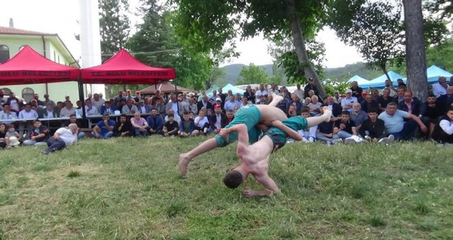 Bolu'da 200 yıllık geleneğe yoğun ilgi.........