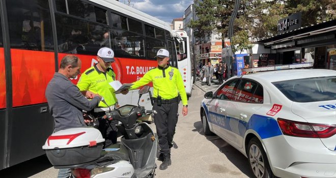 Bolu’da bayram öncesi kapalı caddede önlemler artırıldı......