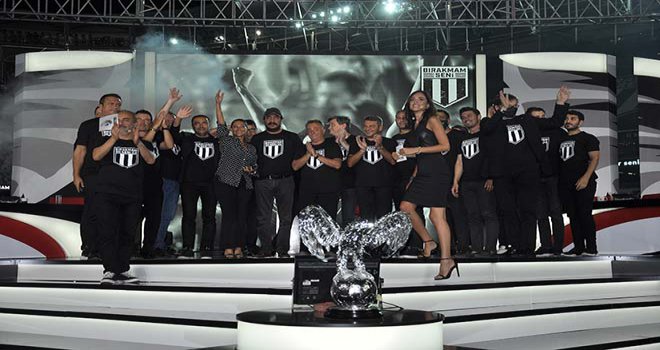 Bolu'da, Beşiktaş'a 2 dönüm arazi bağışlayan Ali Aramış 100 bin TL daha bağışladı 