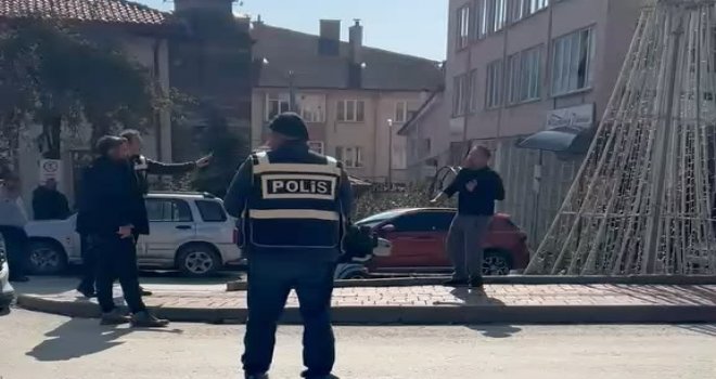 Bolu'da eli bıçaklı şahıs ekipleri harekete geçirdi