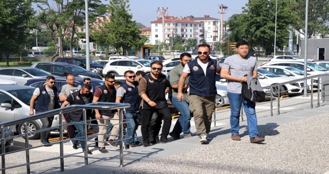 Bolu’da, FETÖ şüphelisi 2 asker ve 1 sivil tutuklandı
