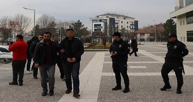 Bolu’da, FETÖ şüphelisi 7 kişi adliyeye sevk edildi