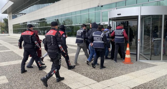 Bolu’da iki genci silahla yaralayan 3 şüpheli tutuklandı.....
