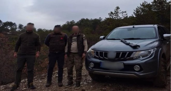 Bolu'da kaçak avcılık yapan 22 kişiye ceza kesildi: 8 tüfeğe el konuldu