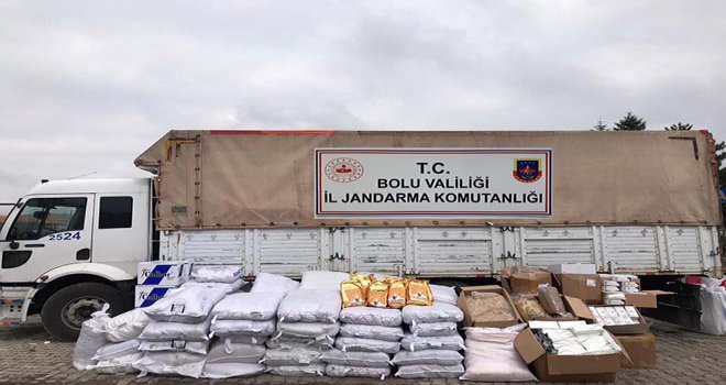 Bolu’da, kaçak tütün ve cerrahi maske operasyonu….