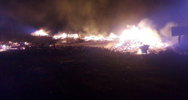 Bolu’da yaylada çıkan yangında 2 ev, 2 ahır ve samanlık yandı