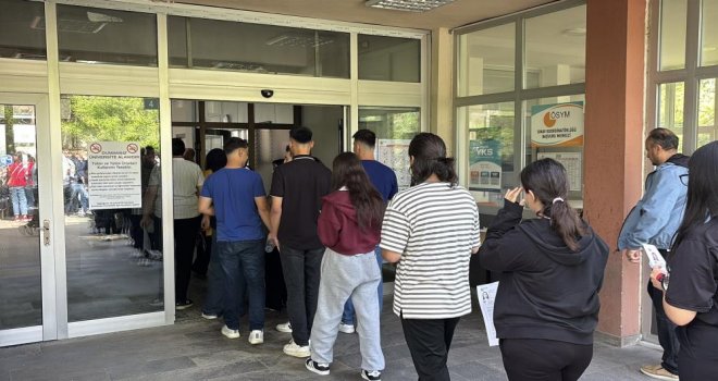 Bolu’da YKS'ye giren bir öğrenci: 'Türkiye maçını izledik bütün moralimizi bozdular'