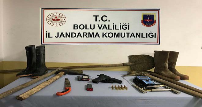 Bolu’da, Zonguldak’tan gelip kaçak kazı yapan 4 kişi gözaltına alındı