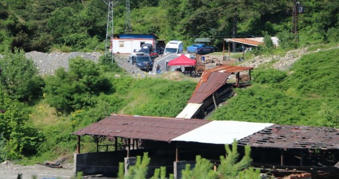 Bolu'daki maden göçüğünde hayatını kaybeden işçiyi çıkarma çalışmaları 4 gündür sürüyor