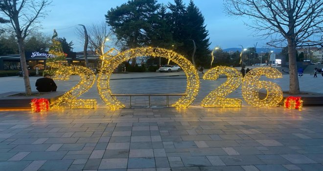 Bolu'nun en işlek meydanı ışıl ışıl oldu....