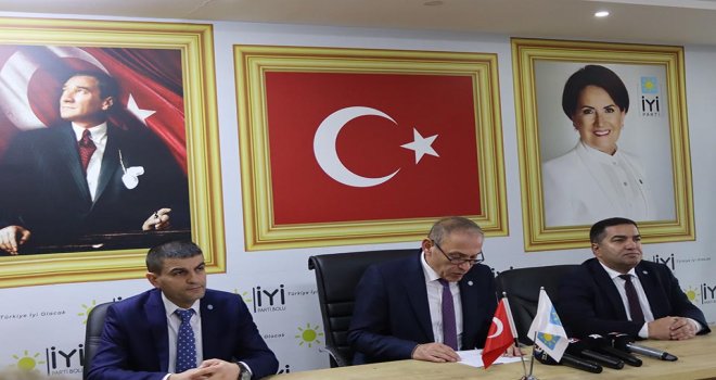 Burhan Aktaş, İYİ Parti Bolu İl Başkan Adaylığını geniş katılımlı törenle açıkladı