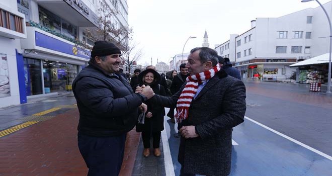 ESNAF ÖZCAN'I SEVGİYLE KARŞILADI