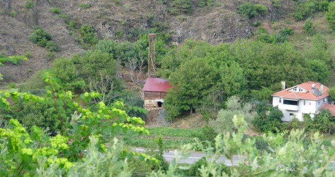 Esrarengiz kazı gizliliğini koruyor
