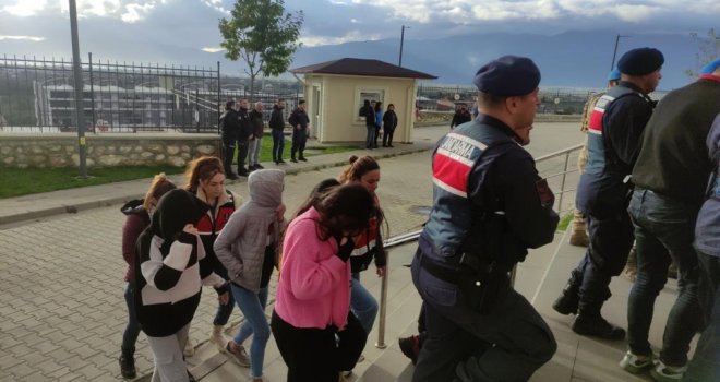 Fuhuş çetesine darbe....
