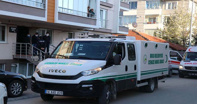 Haber alınamayan yaşlı adam evinde ölü bulundu……