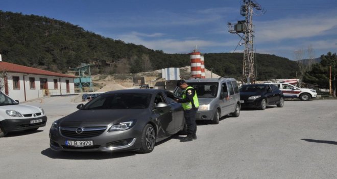 Jandarma ekipleri bayramda olumsuz duruma karşı sahada