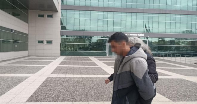 Kamyonetin gizli bölmelerine saklanan 39 kilo uyuşturucuyu ‘Paco’ buldu
