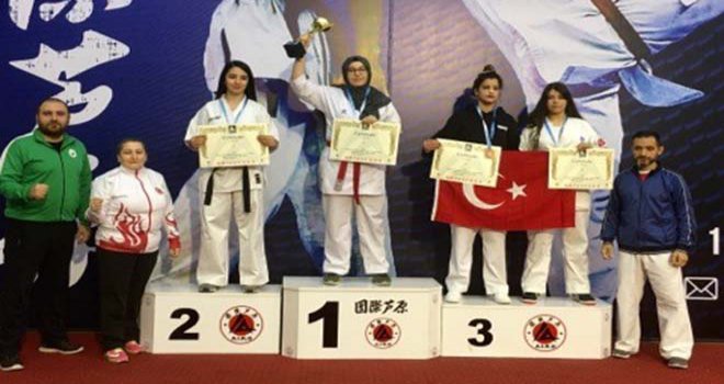 KARATE’DE AVRUPA ŞAMPİYONUYUZ