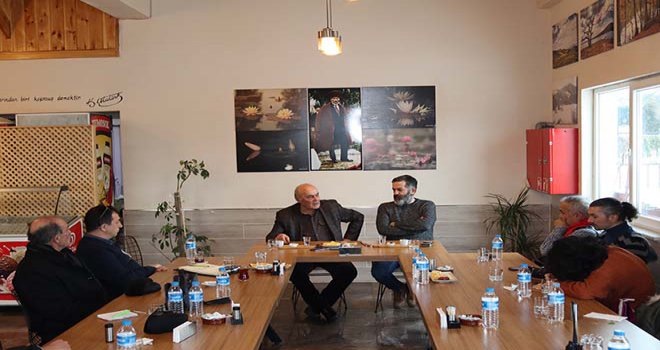 Karsu; ‘Türk Ordusu birilerinin taşeronu olmamalı’