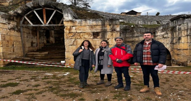 Koruma amaçlı imar planı ve tarihi dokuyu incelediler