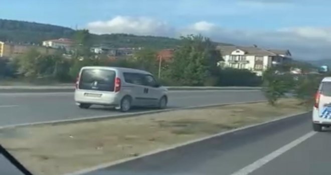 Mengen ilçesinde ters şeritte tehlikeli yolculuk