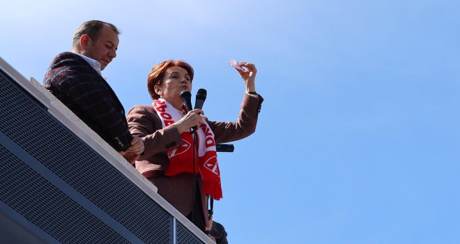Meral Akşener Bolu'da başbakanlık için oy istedi