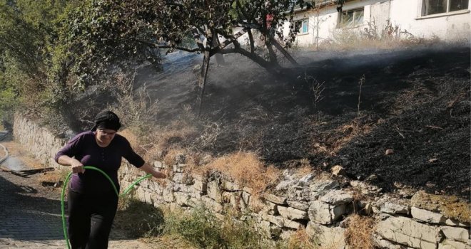 Mudurnu'da korkutan yangın: Kümeslere sıçramadan söndürüldü