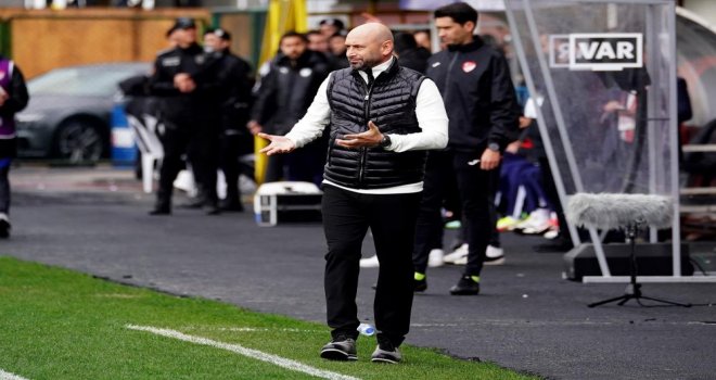 Muzaffer Bilazer: ‘Bu seviyedeki maçlar daha iyi zeminde oynanmalı’