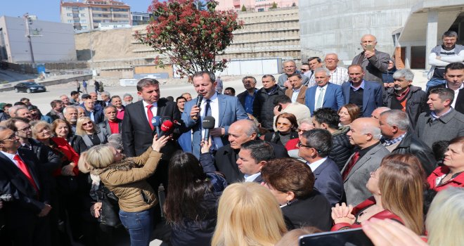 Özcan; ‘Hep birlikte olağanüstü bir şey başardık’
