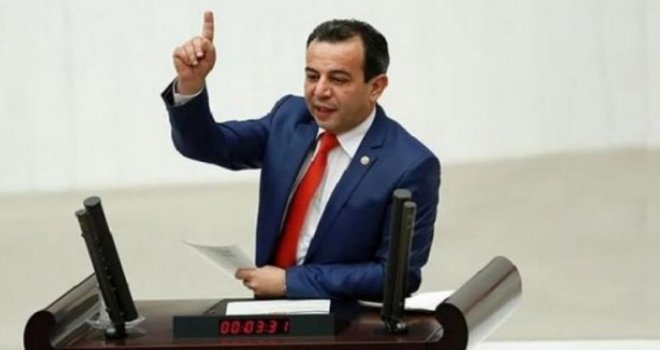 ÖZCAN ‘HİÇBİR BELEDİYE ÇALIŞANI İŞTEN ÇIKARTILMAYACAK’